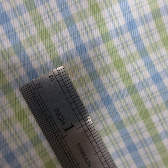 L.L. Bean Men's Button Up Shirt Short Sleeve Green Plaid Large Wrinkle Resistant - Picture 3 of 6